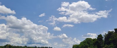 Wolken worden gevormd en beïnvloed door het regenwoud en de aanwezigheid van de Uatumã-rivier.