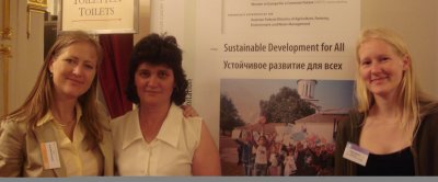 Werken aan SDG-project met Roemeense partner.jpg