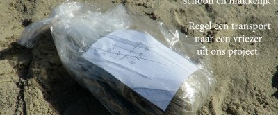  Gestrande stormvogel klaar voor opslag in de vriezer en latere dissectie.