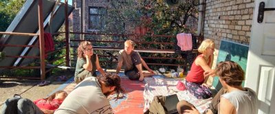 Ecovillage - Vergadering met bewoners en vrijwilligers